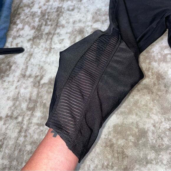 Jockey brand SZ M clack stretch capri yoga pants - Picture 7 of 9